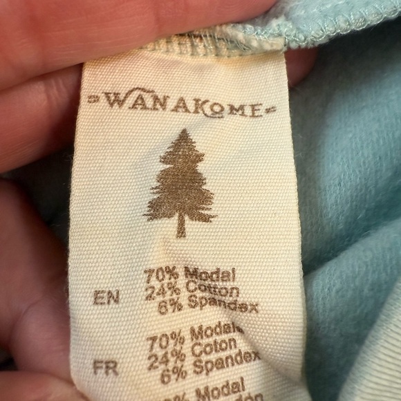 Wanakome Etta hoodie crop womans size S split neck - Picture 9 of 11